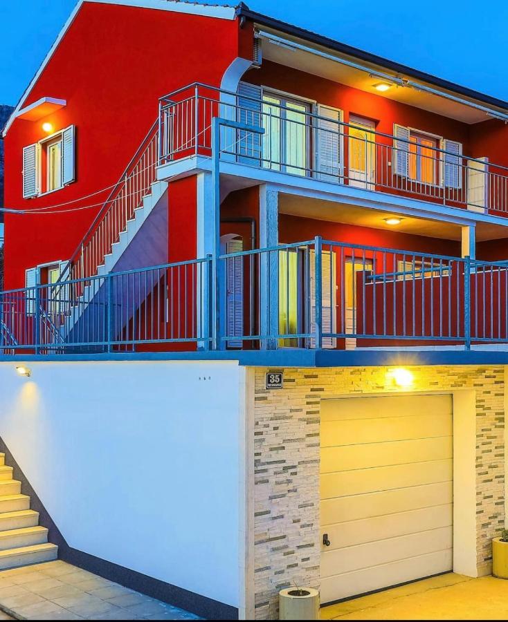 Villa Ana Kastel Sucurac Exterior photo