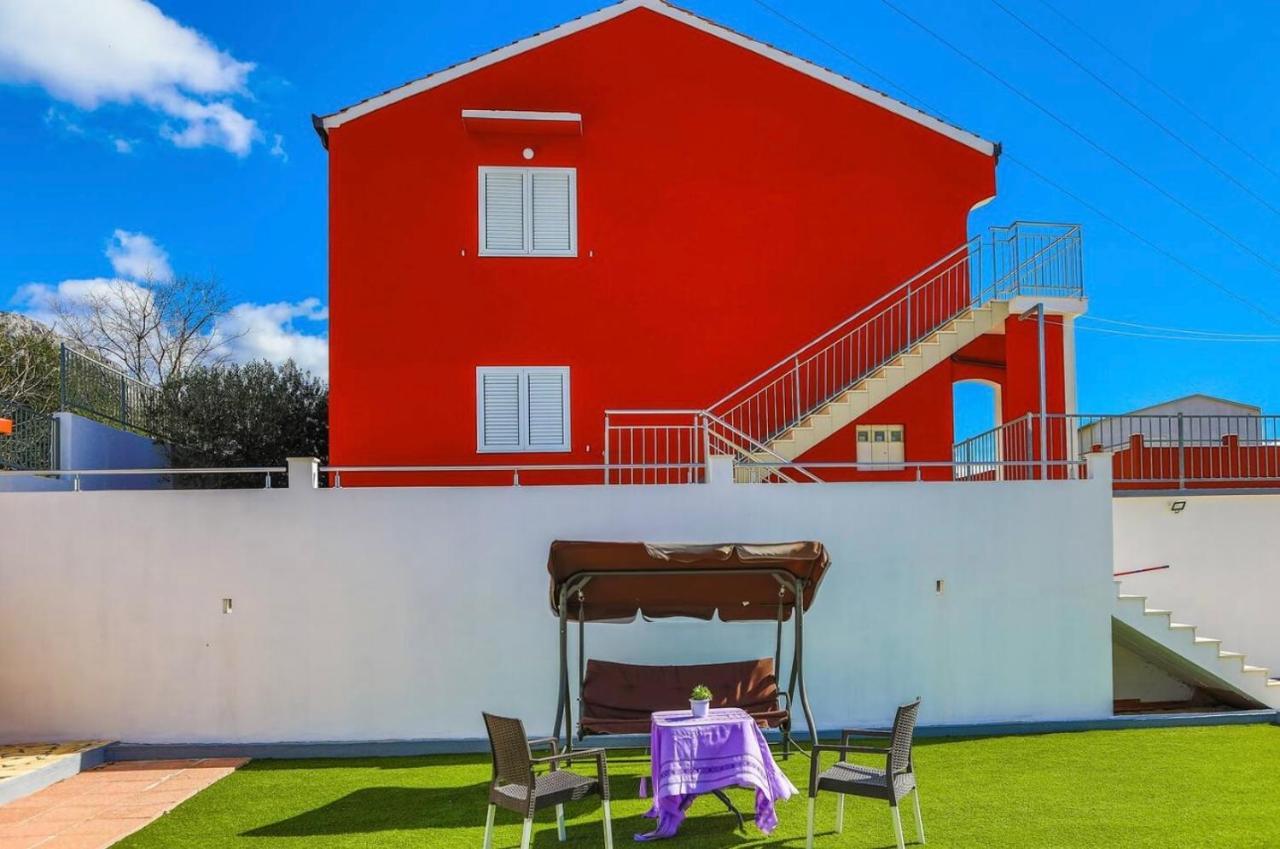Villa Ana Kastel Sucurac Exterior photo